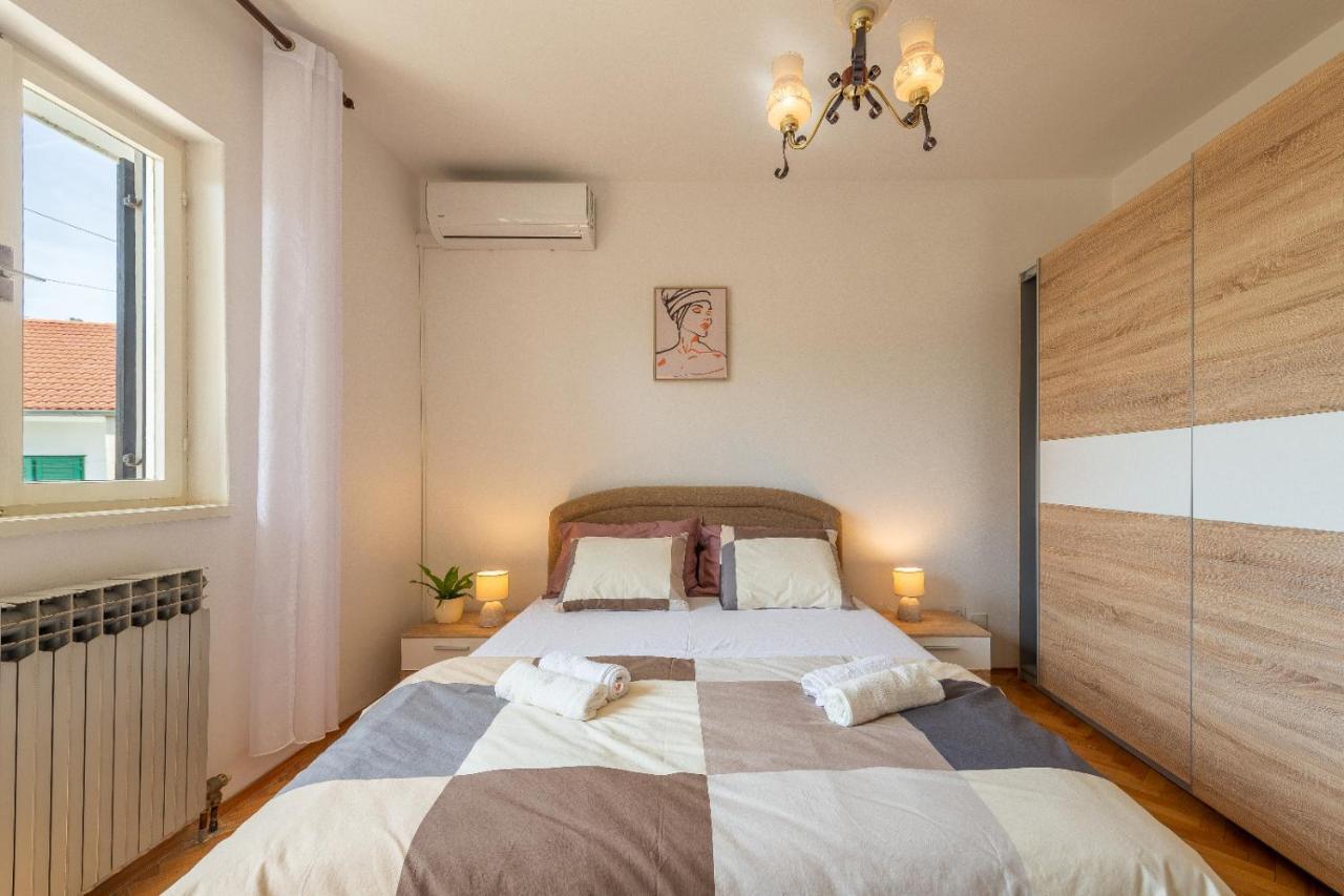 Apartments Dida Frane In Šibenik Buitenkant foto
