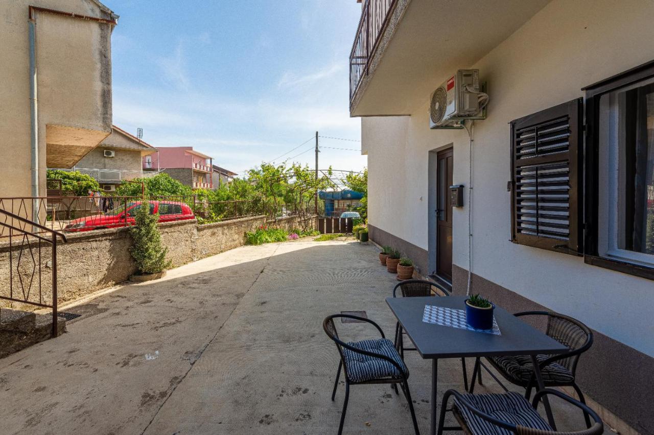 Apartments Dida Frane In Šibenik Buitenkant foto