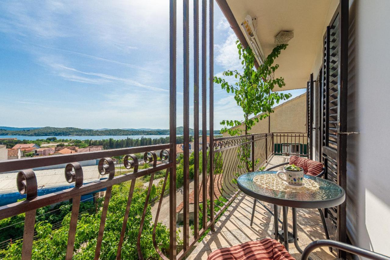 Apartments Dida Frane In Šibenik Buitenkant foto